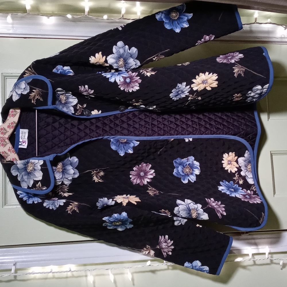 Women's Maggie Sweet black blue floral Fall 🍂🍁 quilted garden coat 🧥 M